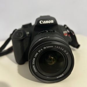 CANON Rebel t5 DSLR Camera
